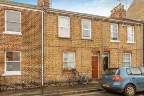 2 bedroom Terraced f...